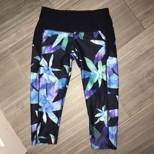 Cropped Floral Leggings